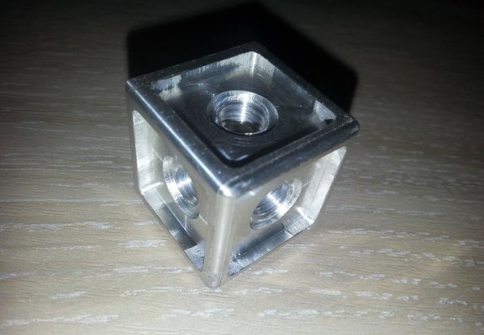 pièce de montage meuble